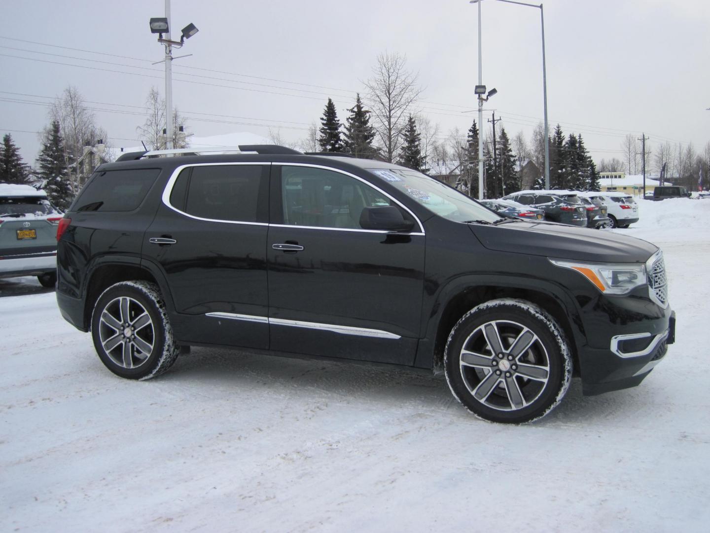 2019 black /black GMC Acadia Denali AWD (1GKKNXLS8KZ) with an 3.6L V6 DOHC 24V engine, 6A transmission, located at 9530 Old Seward Highway, Anchorage, AK, 99515, (907) 349-3343, 61.134140, -149.865570 - Photo#2